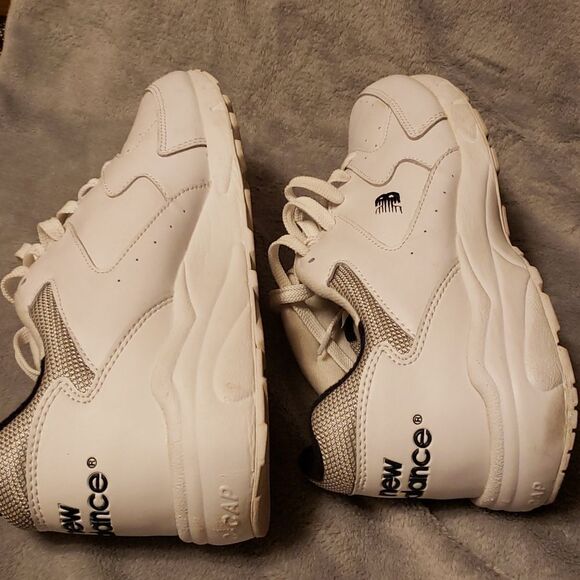 Men's New Balance 451 walking shoe, size 10, white, D width - Picture 5 of 6